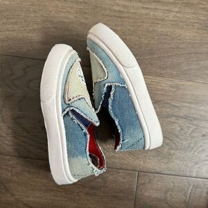 Shoes toddler - size 6